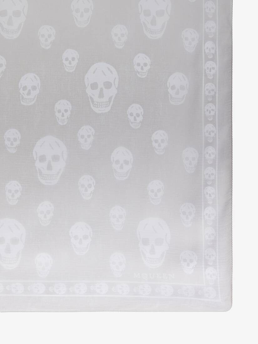 McQueen女士浅灰色经典Skull围巾