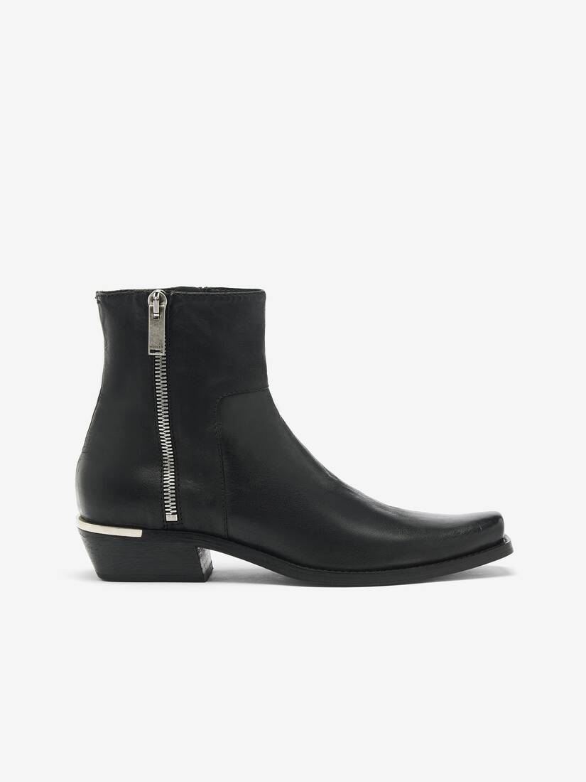 Alexander McQueen 麦昆 McQueen | 中国官网 | Alexander McQueen