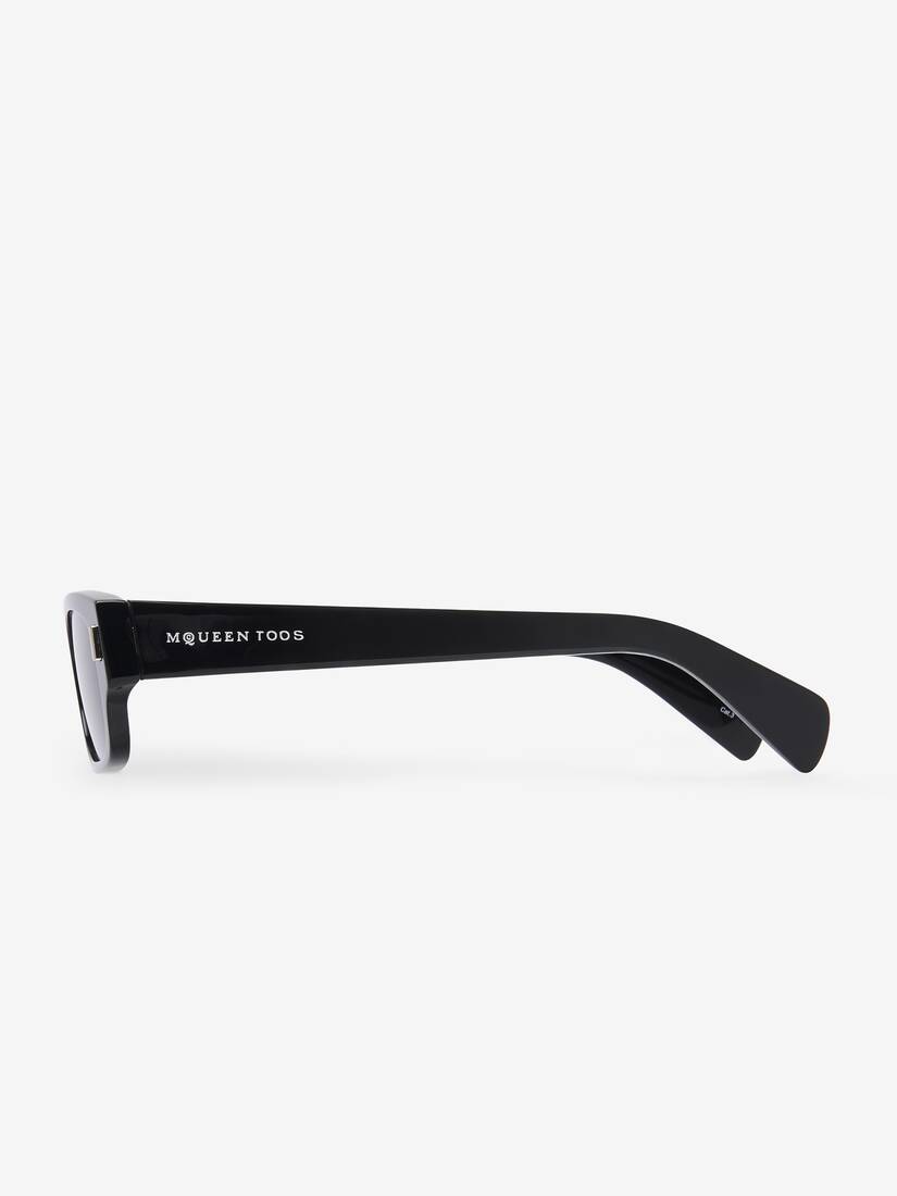 Alexander McQueen T-Bar铆钉Panthos框太阳眼镜