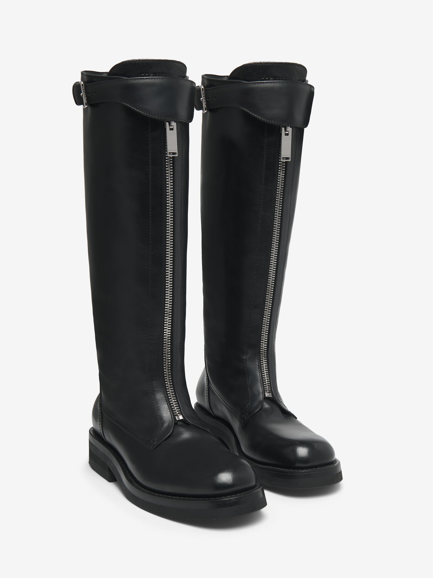 Alexander McQueen 麦昆 McQueen | 中国官网 | Alexander McQueen