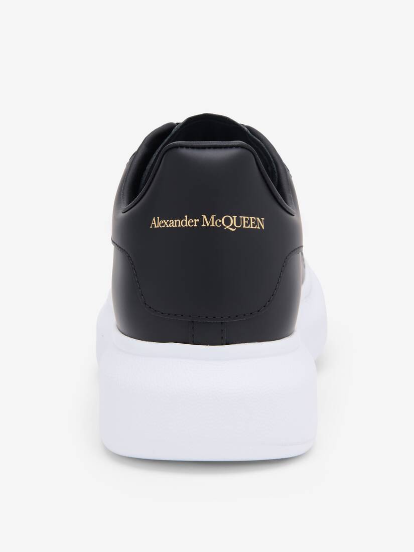 McQueen女士黑色阔型运动鞋